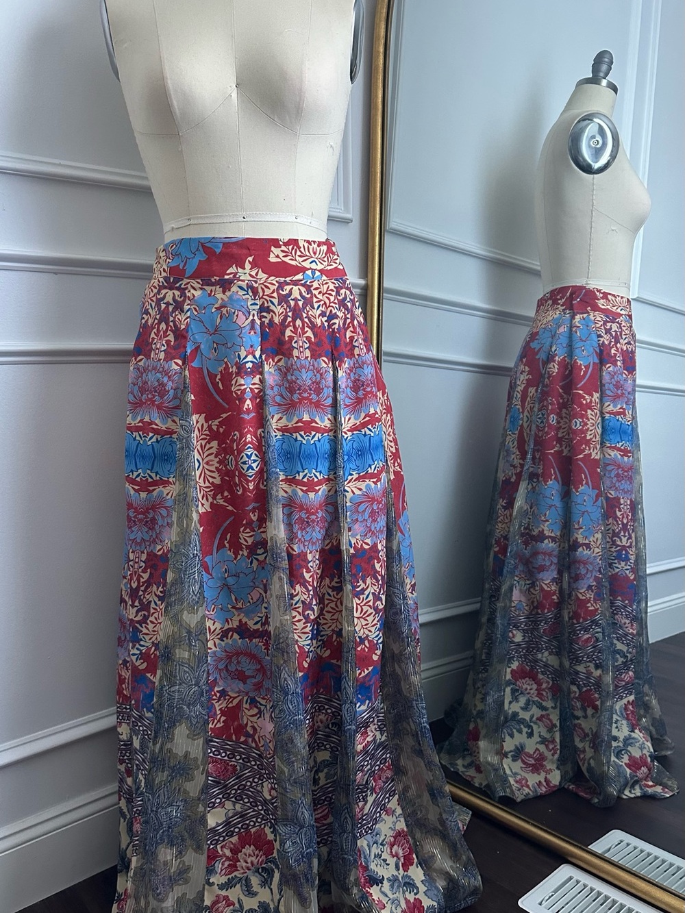 HEMANT & NANDITA Red and Blue Floral Maxi Skirt
